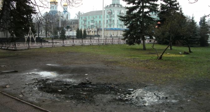 Из центра Луганска убрали палатки «гвардейцев» (фото)