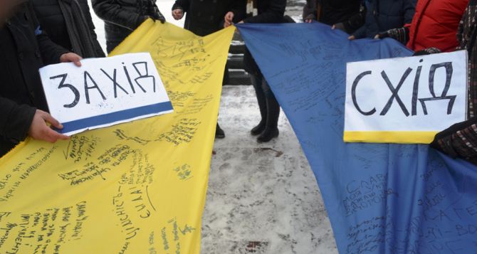 Луганский депутат рассказал, как спасти Украину