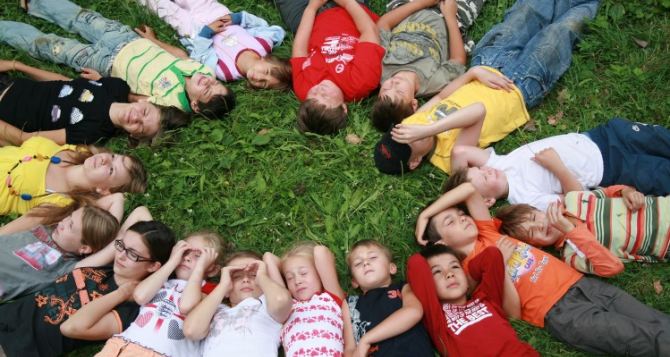 Во сколько обойдется отдых в детском лагере луганчанам?