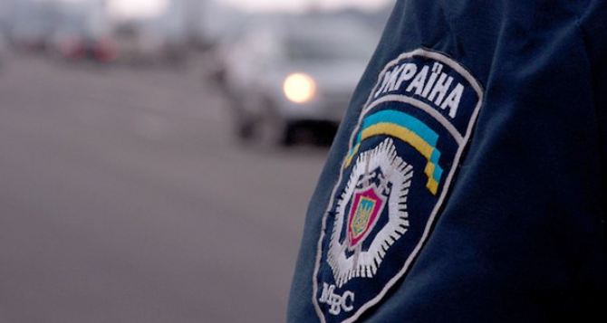 Штурм райотдела милиции на Луганщине: вооруженные люди покинули здание