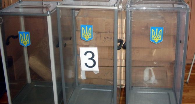 В Луганской области комиссии отказываются проводить выездные голосования. — КИУ