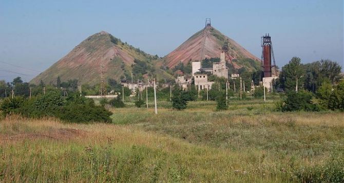 В Луганской области артиллерия обстреляла шахту. Есть жертвы