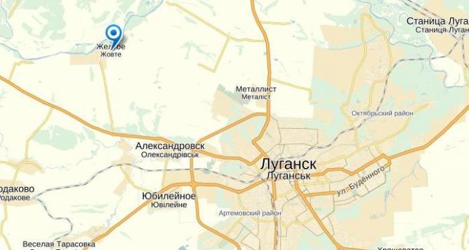 Колонна бронетехники подошла к селу в 20 км от Луганска. — СМИ