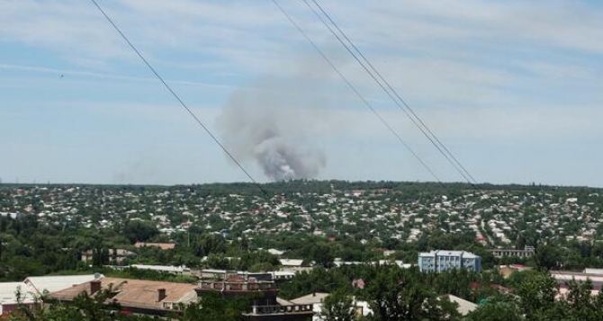 Под Луганском артобстрел ведется не боевыми снарядами, а болванками. — Источник