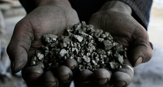 В июне шахтеры Луганской области добыли 1 млн 724 тыс. тонн угля