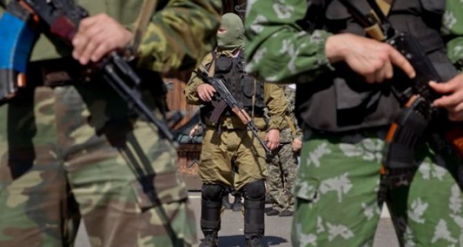 Вооруженные люди покинули здание областного Госказначейства в Луганске