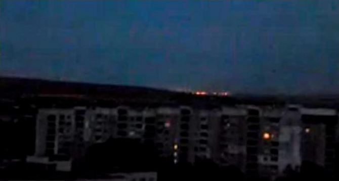 Луганск в огненном кольце (ВИДЕО)