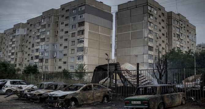 Расстрелянный Луганск: как выглядит сейчас город? (видео)