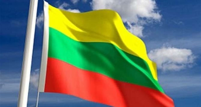 Литва намерена направить в Украину самолет с гуманитарной помощью