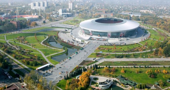 В Донецке ночью были слышны звуки залпов из тяжелых орудий