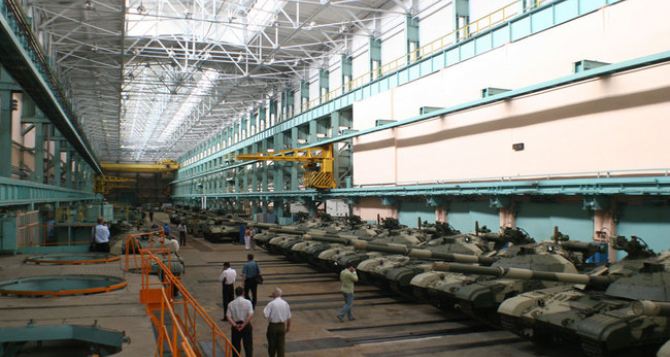 Харькову нужны рабочие для ремонта танков