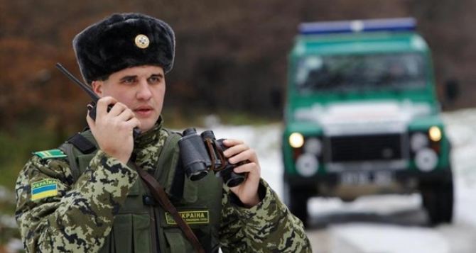 Патрулировать границу украинским пограничникам помогают гражданские пилоты