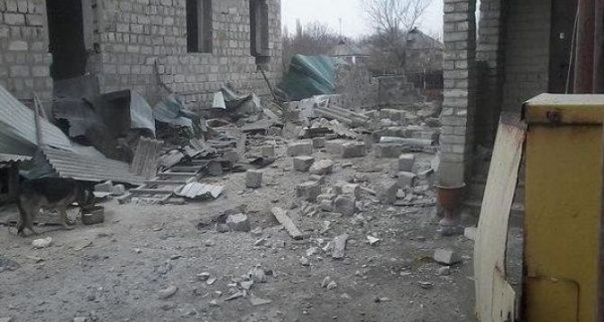 Последствия боевых действий возле ж/д станции «Сентяновка» в Луганской области (фото)
