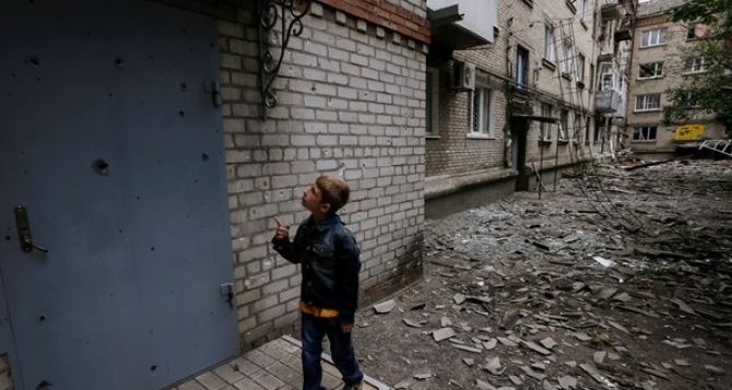 НАТО выделит благотворительную помощь детям, пострадавшим в результате боевых действий на Донбассе