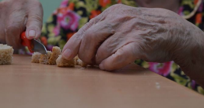 Испытание голодом и безысходностью: жители Свердловска нуждаются в помощи