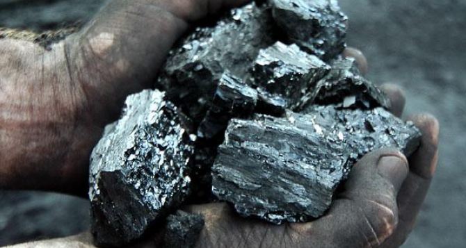 ЛНР продолжает поставлять уголь на Счастьинскую ТЭС. — Плотницкий