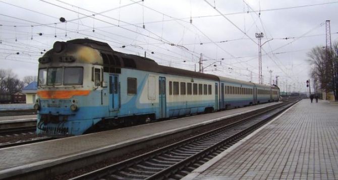 В Донецке открывают движение пригородных поездов до Иловайска, Ясиноватой и Еленовки