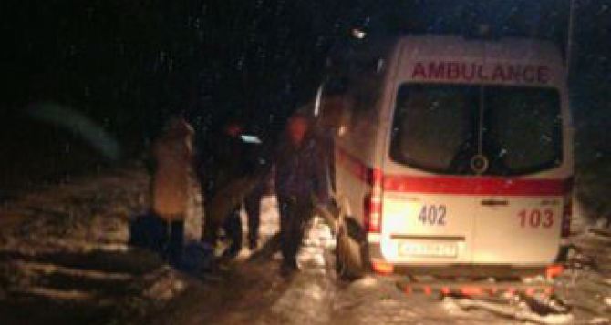 Харьковским спасателям пришлось помогать «скорой помощи»