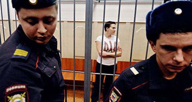 Свободу Савченко — в Харькове второй день подряд пикетируют консульство РФ