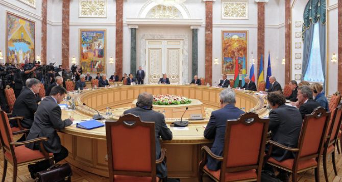 Самопровозглашенные ДНР и ЛНР готовы принять участие во встрече в Минске