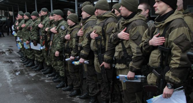 В зону АТО из Харькова отправились бойцы батальона особого назначения