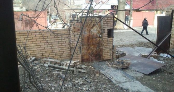 В результате обстрелов Дебальцево и Авдеевки за сутки погибли семь мирных жителей. — МВД