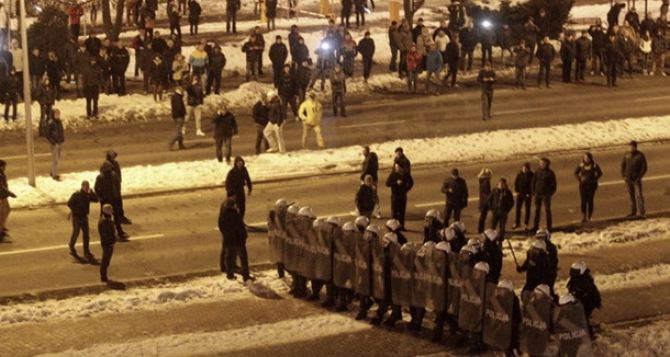 В Польше протестуют шахтеры, полиция применила водометы и слезоточивый газ