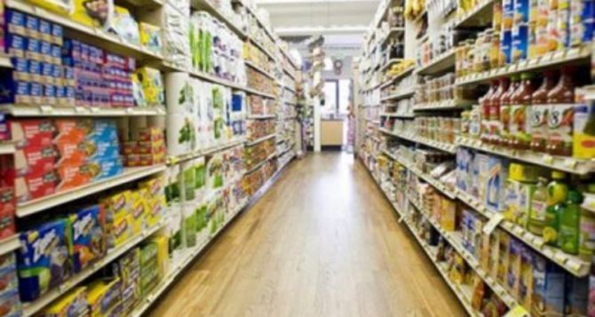 В Харькове супермаркеты пересчитывают цены из расчета 30 гривен за доллар