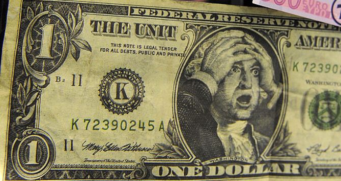 Доллар с гривной играют в качели. — Украинцы в Twitter о курсе валют