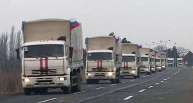 В Луганске разгрузили машины из очередного российского гумконвоя