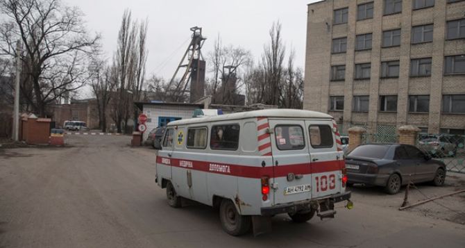 На шахте имени Засядька подняли тело еще одного горняка на поверхность. — ДНР