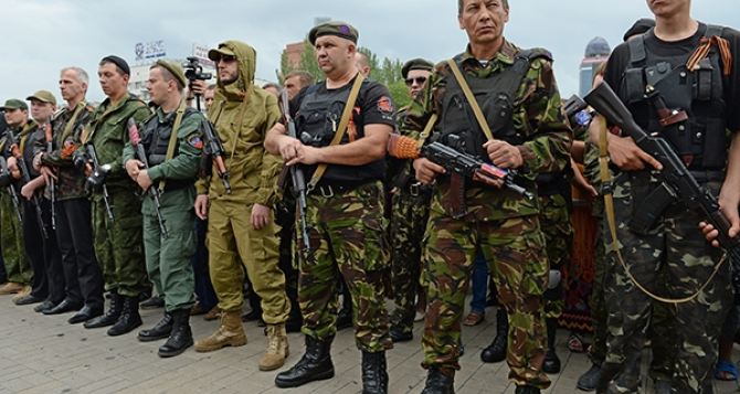 В самопровозглашенной ДНР начались военные учения