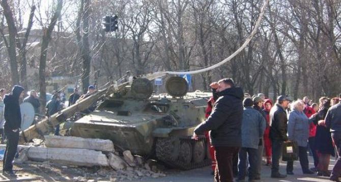 В Донецкой области введут ограничение на передвижение боевой техники