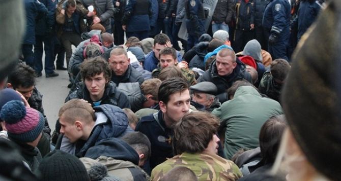 Харьковские правоохранители задержали еще одного участника захвата ХОГА в марте прошлого года