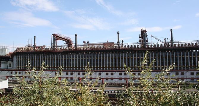 Алчевский коксохимический завод завершил 2014 год с убытком в 3,7 млрд грн.