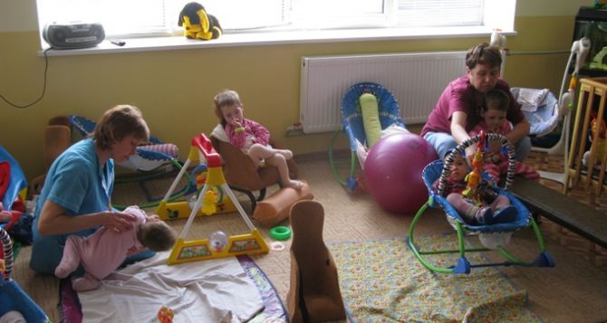 Харьковский дом ребенка просит о помощи: не хватает денег  на медикаменты и продукты