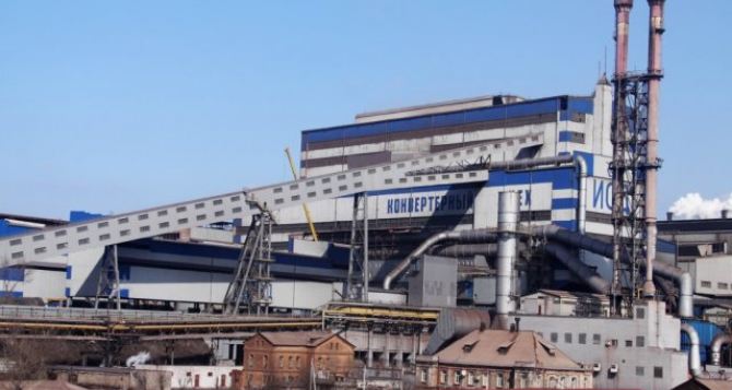 Из-за боевых действий в Украине прекратили работу или снизили мощность крупнейшие гиганты промышленности
