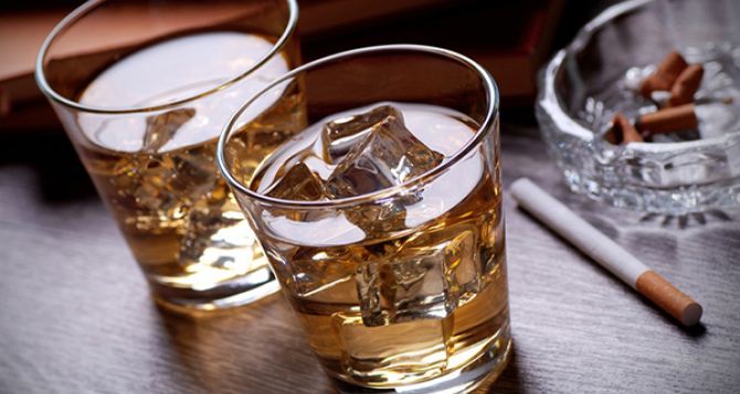 В Луганской области запретили продавать алкоголь военным