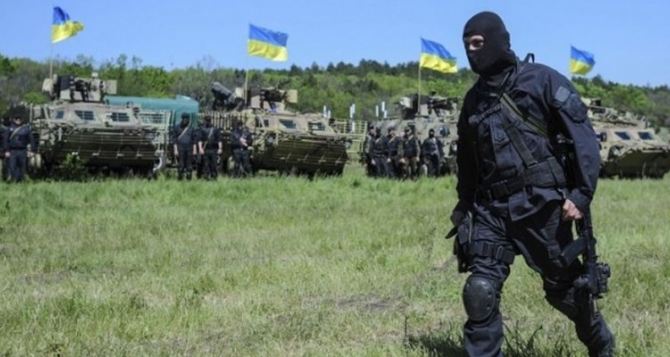 В Луганской области на дороге, по которой должен был ехать Москаль, подорвался украинский военный