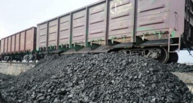 Из-за войны на Донбассе Украина в 2 раза сократила добычу угля