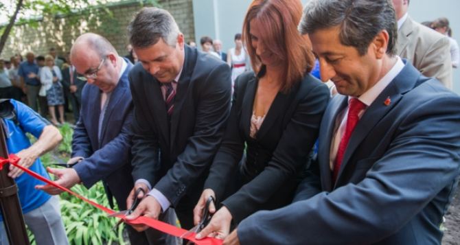 В Харькове открылось почетное консульство Албании