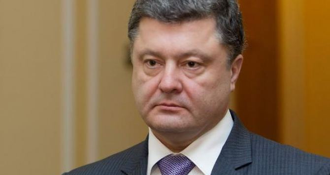 Порошенко заявил, что из-за событий на Донбассе возросло количество преступлений в Украине