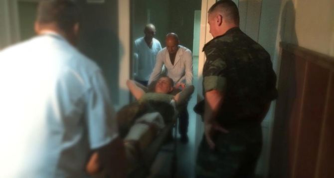 В харьковский госпиталь доставили 60 раненых и больных бойцов