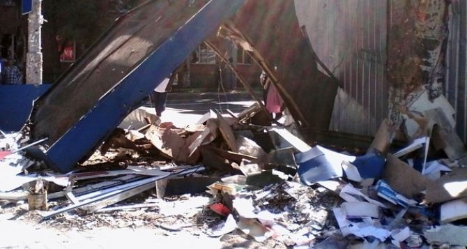 В Донецке в результате обстрела повреждены два дома