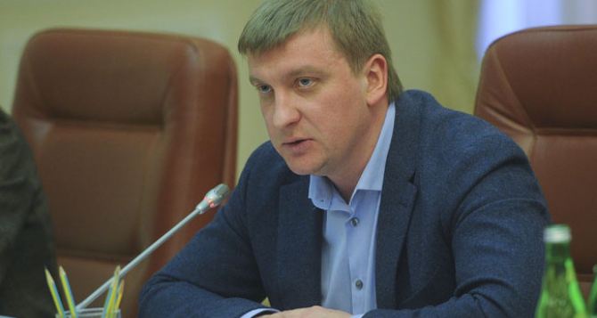 «Оппозиционный блок» в Харькове обязаны зарегистрировать. — Министр юстиции