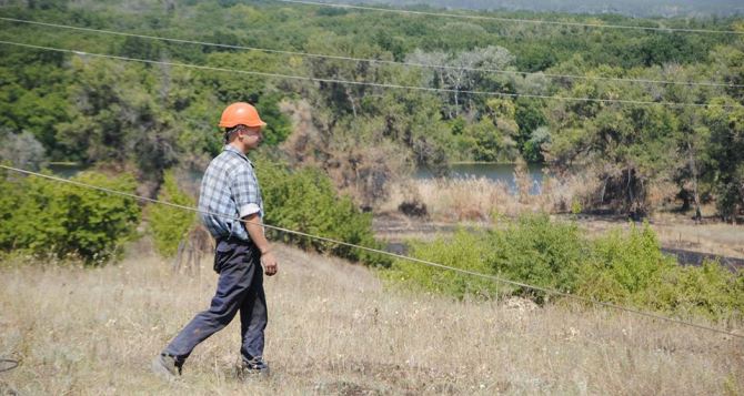 Как идет восстановление водопровода в Луганской области? (фото)