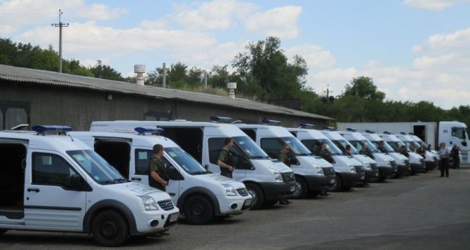 В самопровозглашенной ЛНР укомплектовали свою инкассаторскую службу (фото)