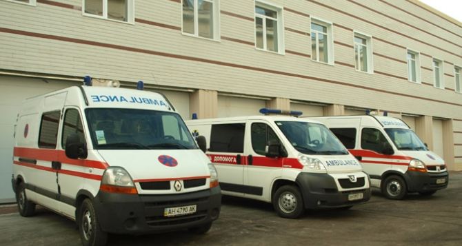 Больницы Луганска на 70% укомплектованы врачами