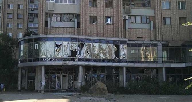 В Луганске до конца года восстановят 94 дома, пострадавшие от обстрелов
