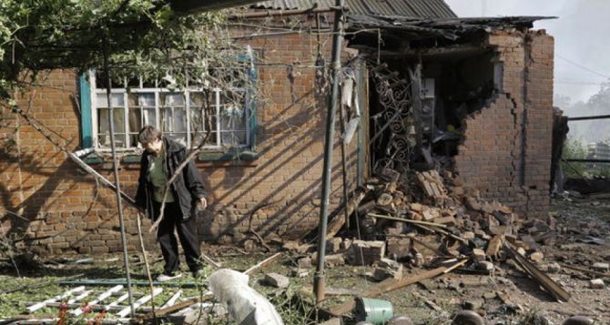 В Большой Вергунке из-за обстрелов сильно пострадали 208 домов, 20 — сгорели дотла